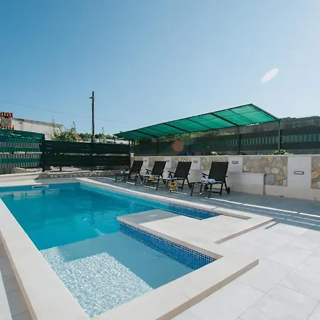 House Camilla بيت للعطل Poljica (Trogir)