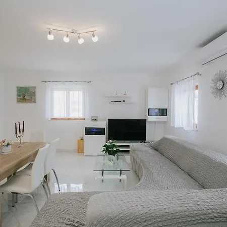 House Camilla Poljica (Trogir)