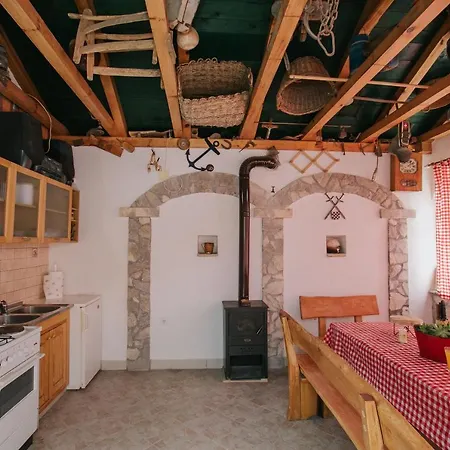 Prázdninový dům House Camilla *